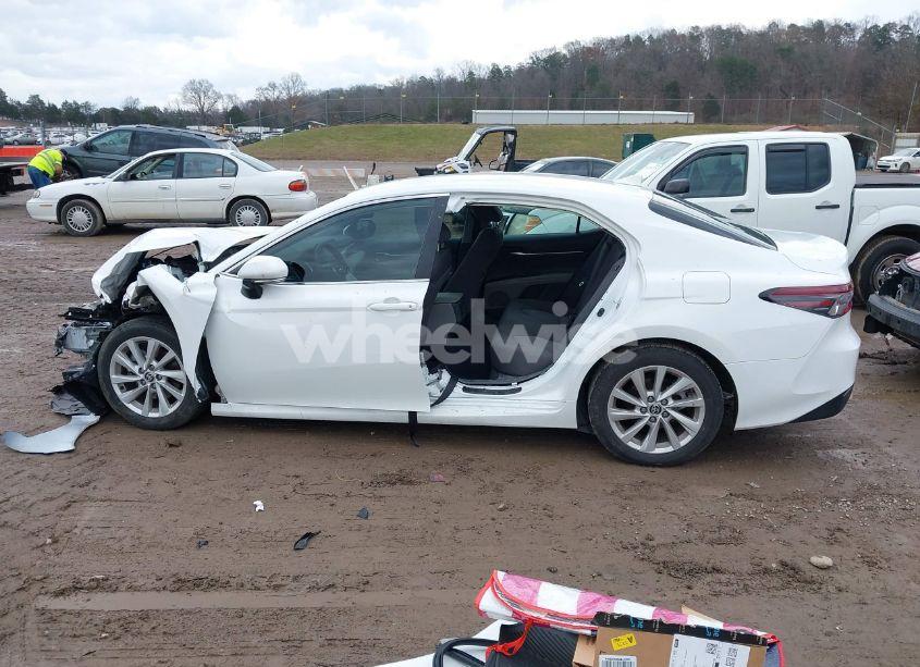 Photo 14 of 2023 Toyota Camry LE (VIN 4T1R11AKXPU794501)
