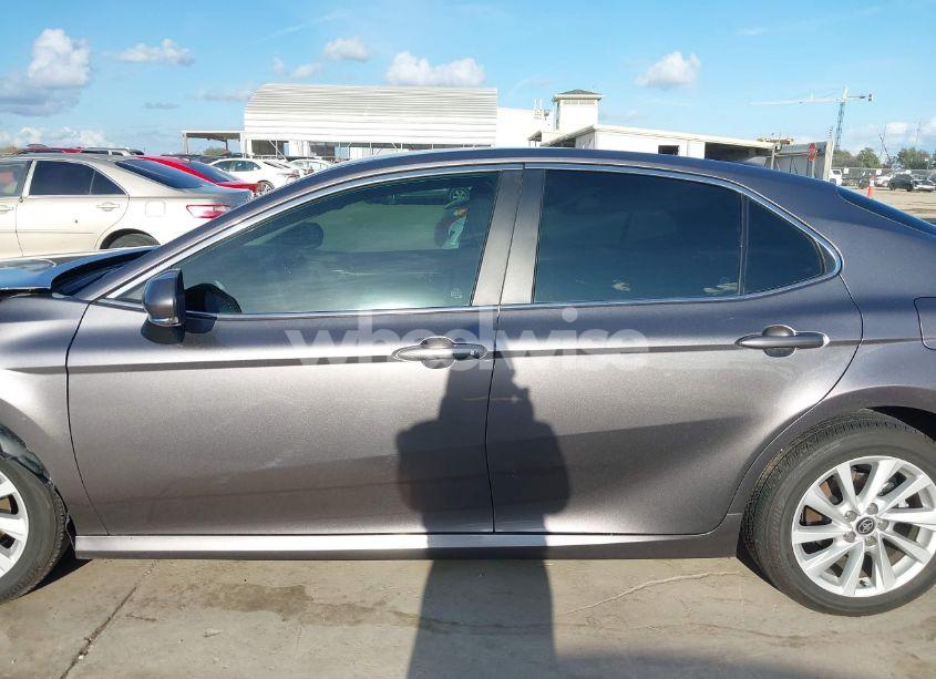 Photo 15 of 2024 Toyota Camry LE (VIN 4T1R11AKXRU223108)