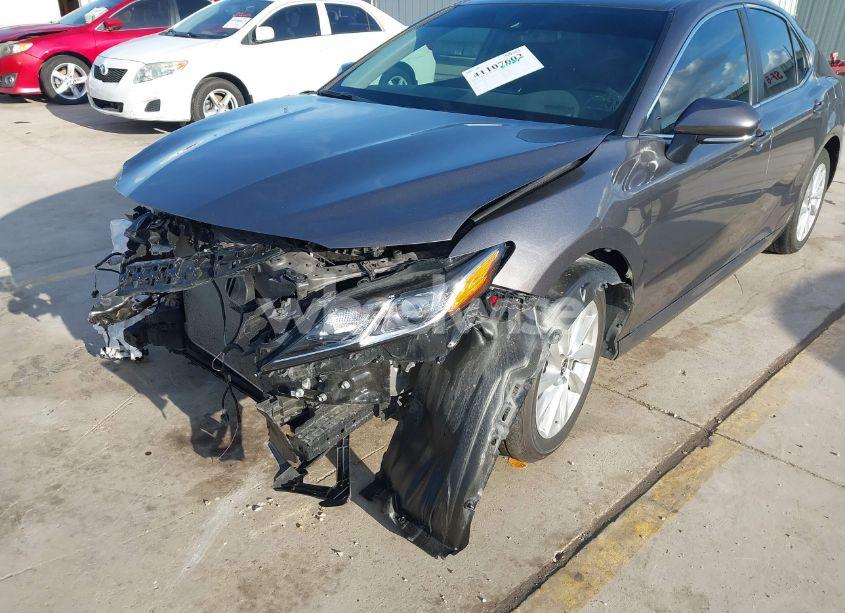 Photo 18 of 2024 Toyota Camry LE (VIN 4T1R11AKXRU223108)