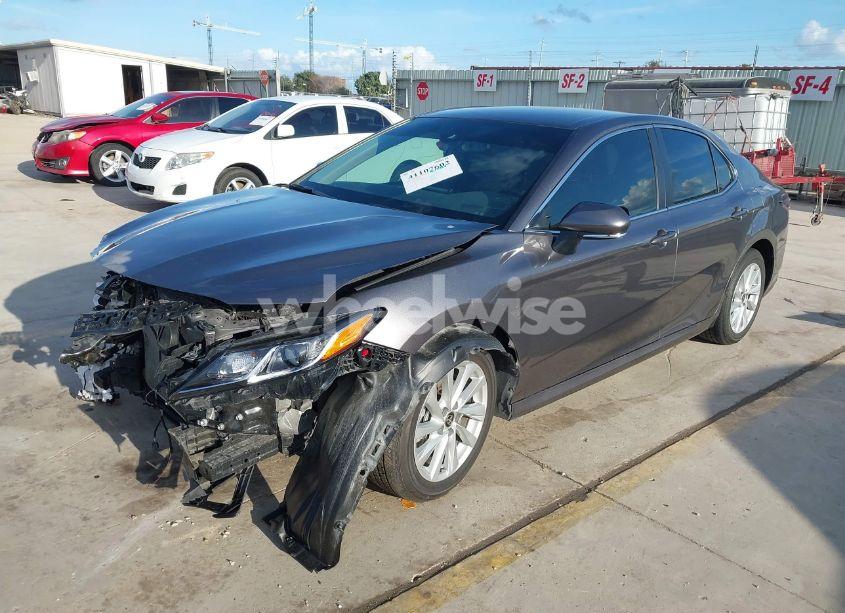 Photo 2 of 2024 Toyota Camry LE (VIN 4T1R11AKXRU223108)