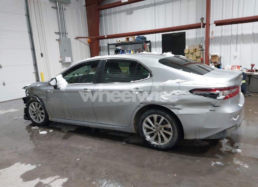 Photo 14 of 2024 Toyota Camry LE (VIN 4T1R11AKXRU249725)