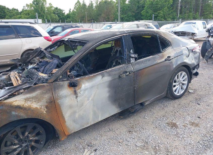 Photo 11 of 2024 Toyota Camry LE (VIN 4T1R11AKXRU876425)