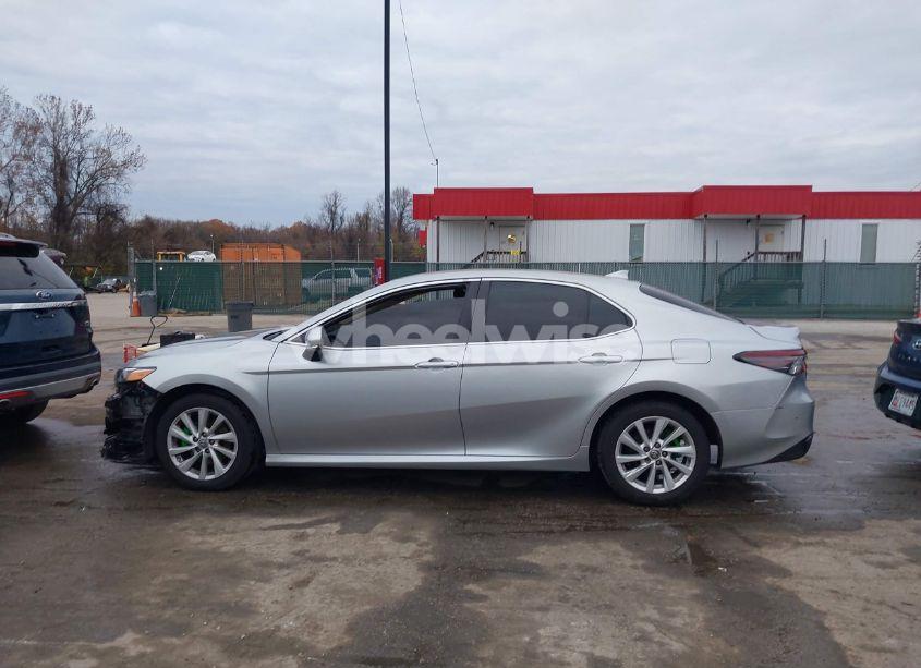 Photo 15 of 2021 Toyota Camry LE AWD (VIN 4T1R11BK2MU019944)