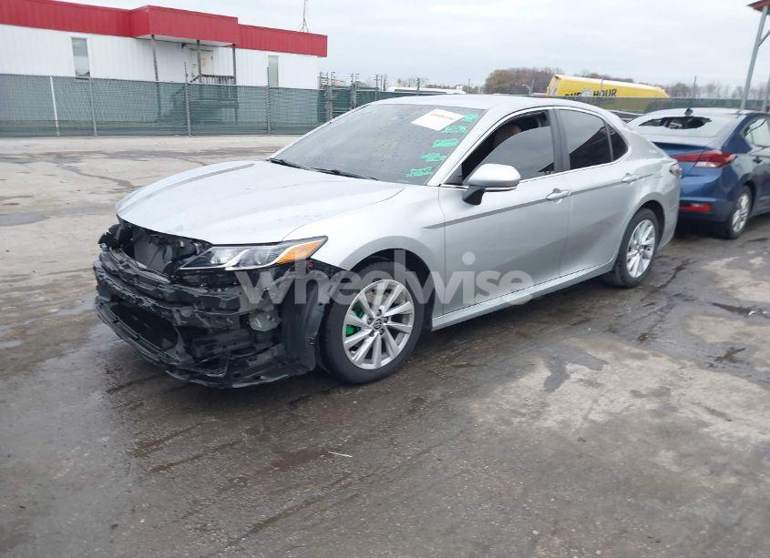 Photo 2 of 2021 Toyota Camry LE AWD (VIN 4T1R11BK2MU019944)