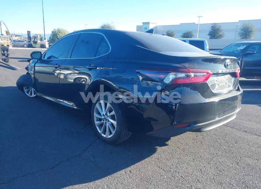 Photo 3 of 2021 Toyota Camry LE AWD (VIN 4T1R11BK2MU022634)