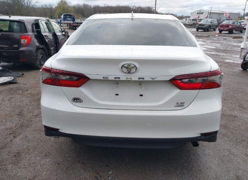 Photo 17 of 2022 Toyota Camry LE AWD (VIN 4T1R11BK2NU047664)