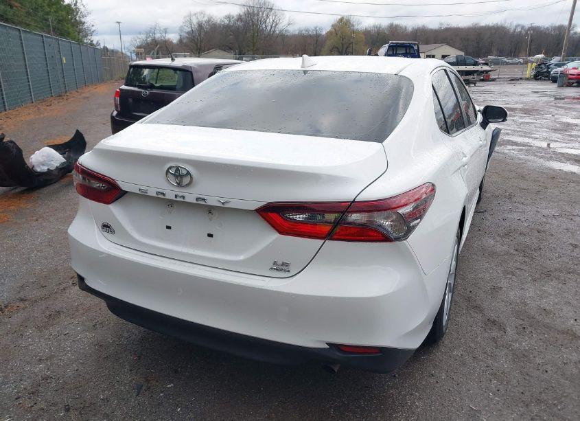 Photo 4 of 2022 Toyota Camry LE AWD (VIN 4T1R11BK2NU047664)