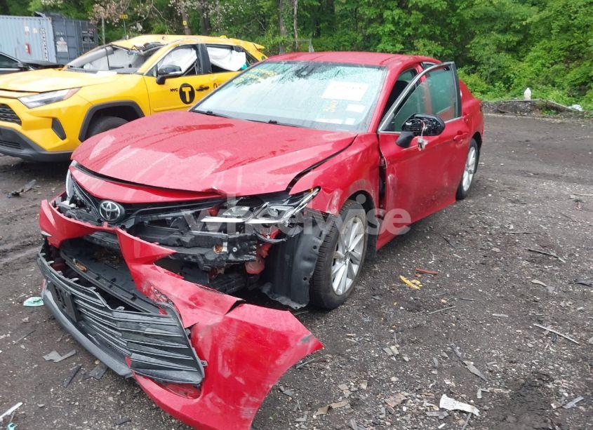 Photo 2 of 2023 Toyota Camry LE (VIN 4T1R11BK3PU096651)