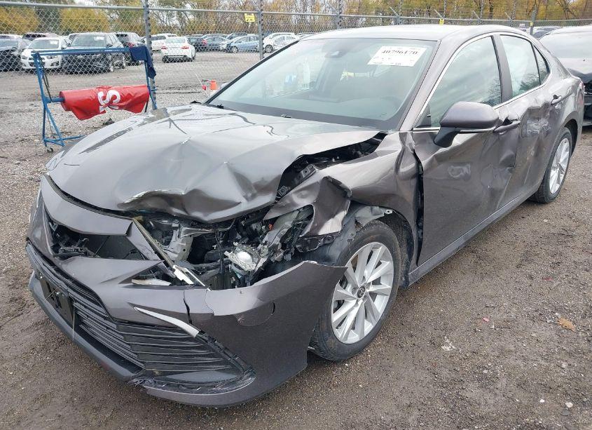 Photo 6 of 2021 Toyota Camry LE AWD (VIN 4T1R11BK7MU039395)