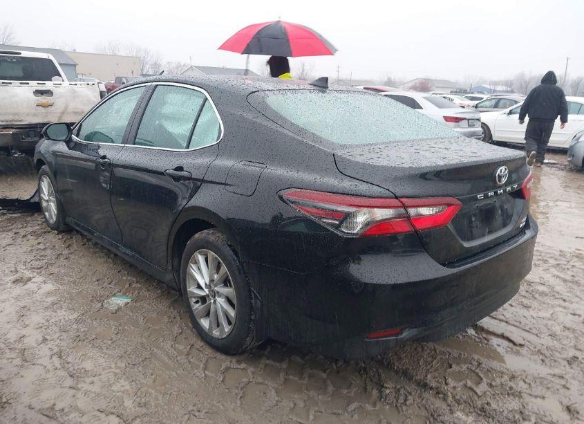 Photo 3 of 2022 Toyota Camry LE AWD (VIN 4T1R11BK7NU054416)