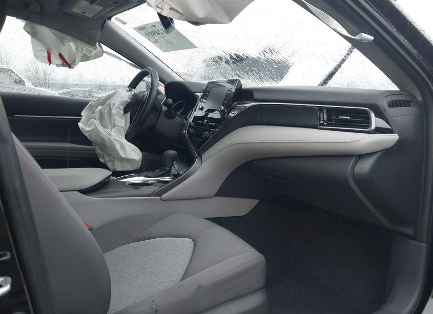 Photo 5 of 2022 Toyota Camry LE AWD (VIN 4T1R11BK7NU054416)