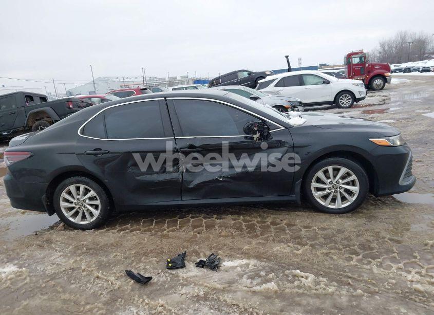 Photo 13 of 2022 Toyota Camry LE AWD (VIN 4T1R11BKXNU071503)