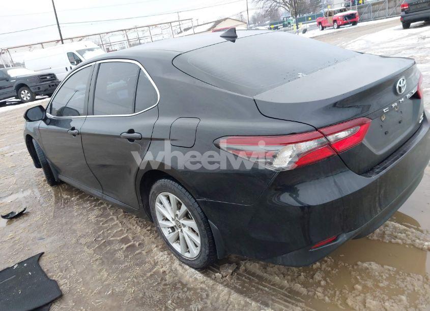Photo 3 of 2022 Toyota Camry LE AWD (VIN 4T1R11BKXNU071503)