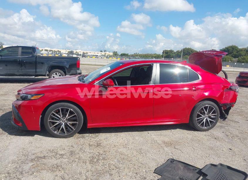 Photo 14 of 2022 Toyota Camry SE (VIN 4T1S11AK1NU052325)