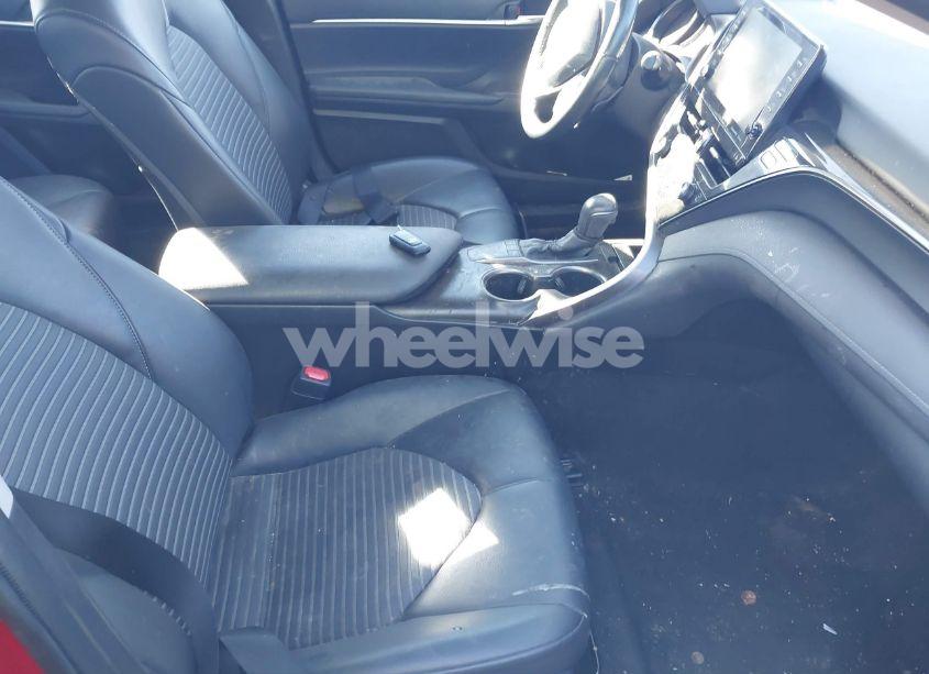 Photo 5 of 2022 Toyota Camry SE (VIN 4T1S11AK1NU052907)