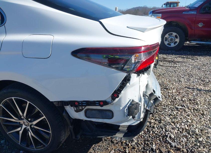 Photo 18 of 2022 Toyota Camry SE (VIN 4T1S11AK1NU660054)