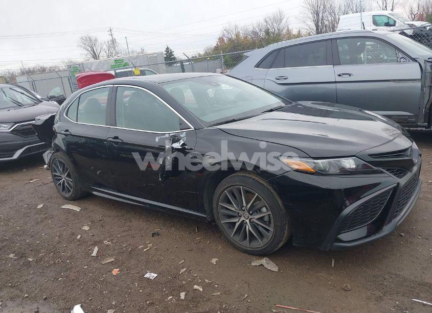 Photo 13 of 2024 Toyota Camry SE (VIN 4T1S11AK1RU239814)