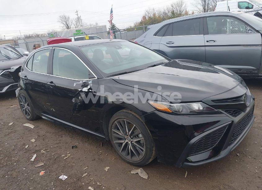 Photo 6 of 2024 Toyota Camry SE (VIN 4T1S11AK1RU239814)