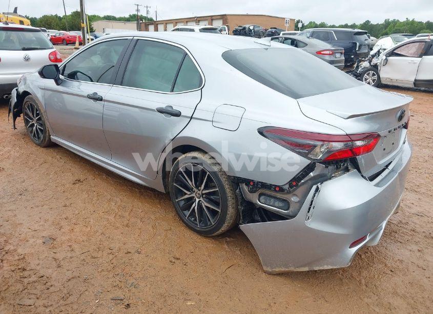 Photo 3 of 2022 Toyota Camry SE (VIN 4T1S11AK3NU666177)
