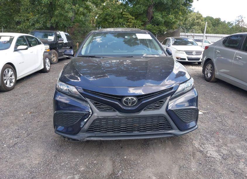 Photo 11 of 2022 Toyota Camry SE (VIN 4T1S11AK3NU679429)
