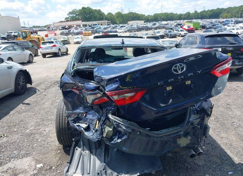 Photo 15 of 2022 Toyota Camry SE (VIN 4T1S11AK3NU679429)