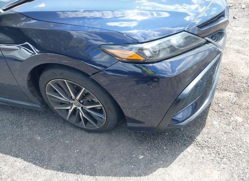 Photo 17 of 2022 Toyota Camry SE (VIN 4T1S11AK3NU679429)