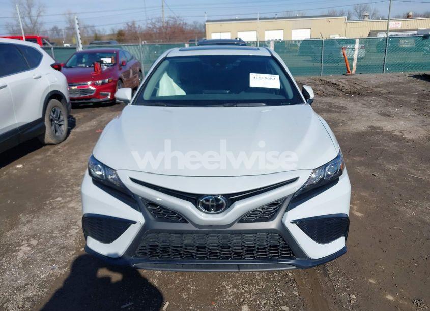 Photo 13 of 2024 Toyota Camry SE (VIN 4T1S11AK3RU212047)