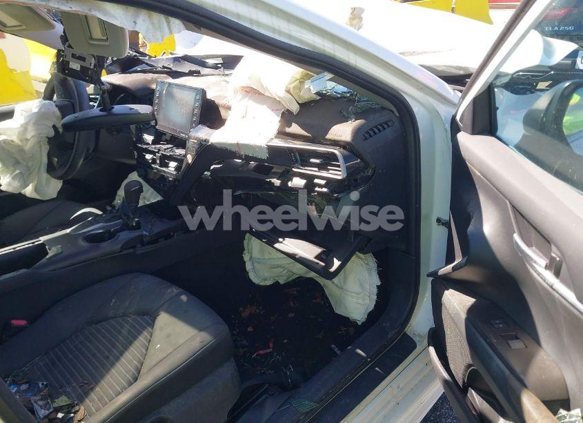 Photo 5 of 2022 Toyota Camry SE (VIN 4T1S11AK4NU680833)