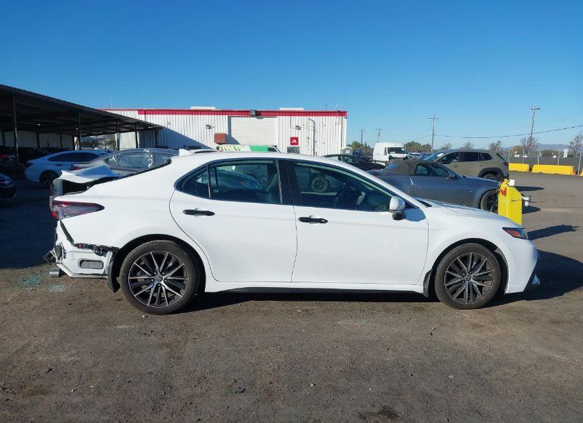 Photo 14 of 2023 Toyota Camry SE (VIN 4T1S11AK4PU830636)