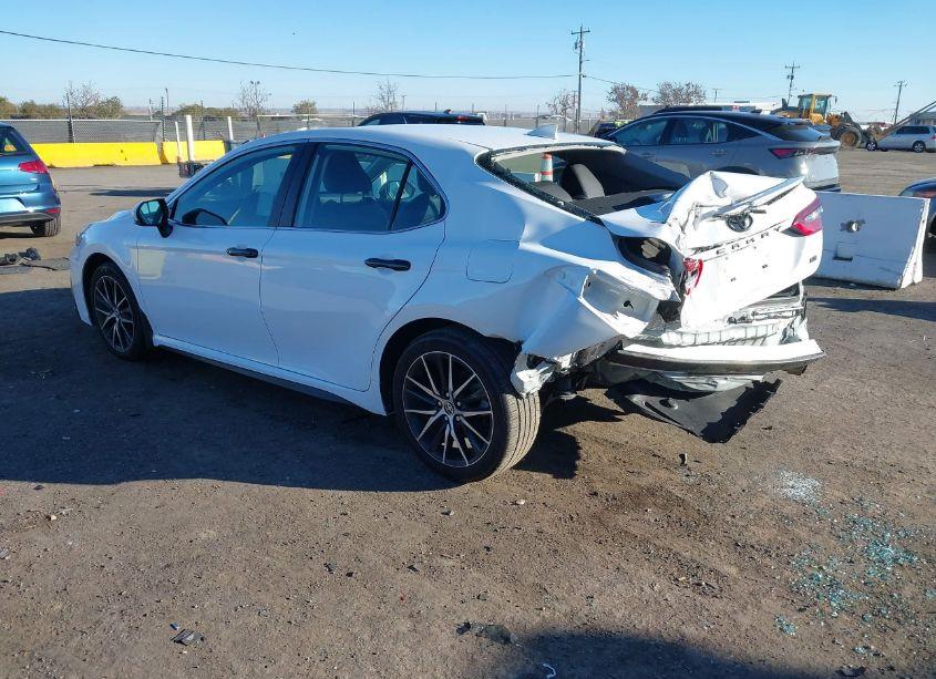 Photo 3 of 2023 Toyota Camry SE (VIN 4T1S11AK4PU830636)