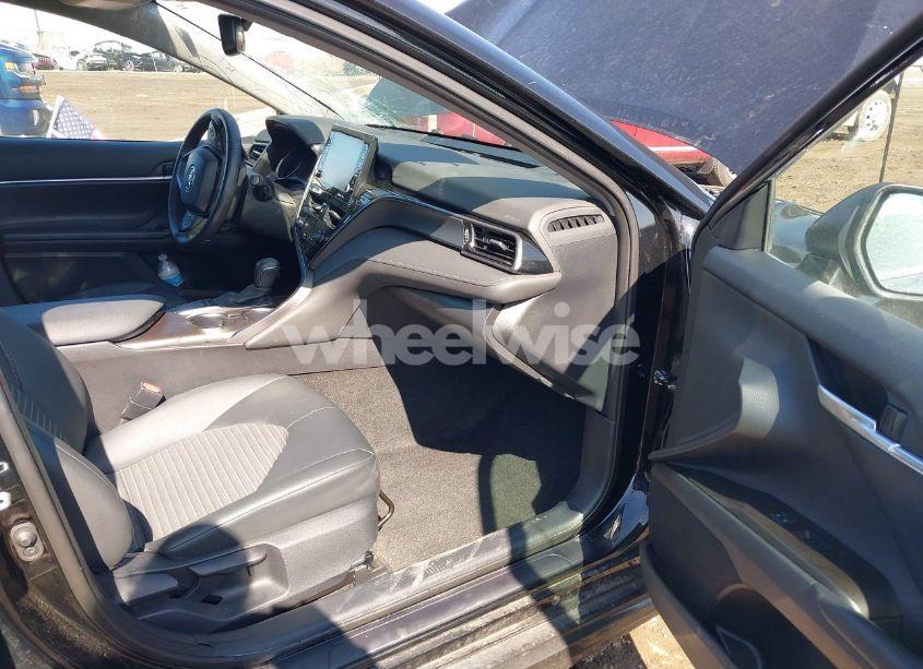 Photo 5 of 2024 Toyota Camry SE (VIN 4T1S11AK4RU888703)