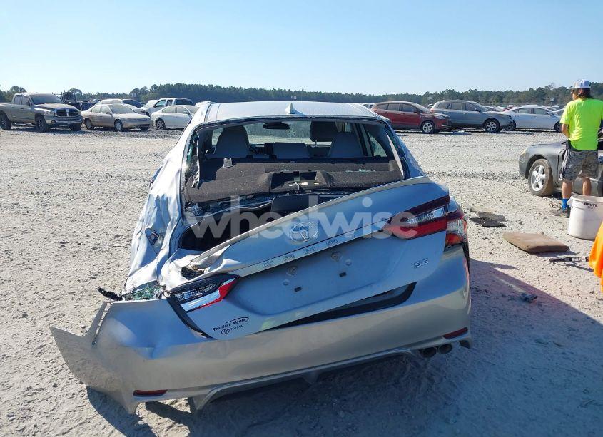 Photo 16 of 2022 Toyota Camry SE (VIN 4T1S11AK5NU045524)