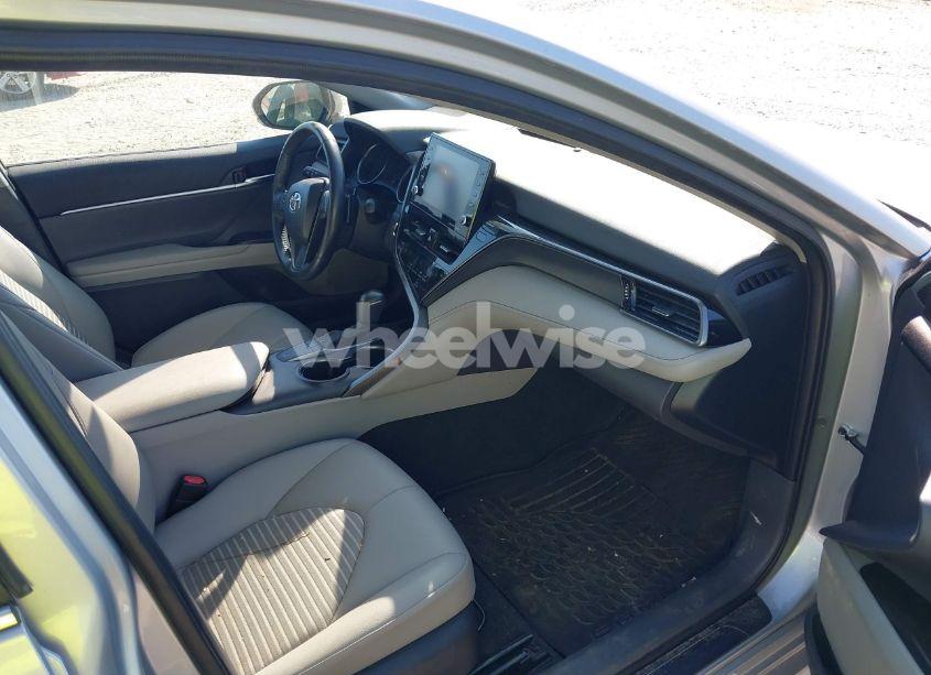 Photo 5 of 2022 Toyota Camry SE (VIN 4T1S11AK5NU045524)