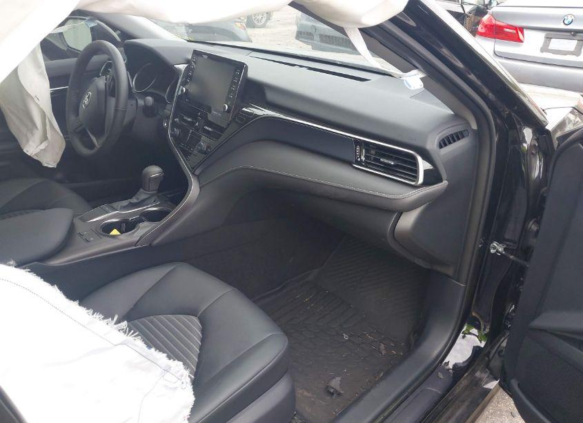 Photo 5 of 2024 Toyota Camry SE (VIN 4T1S11AK5RU243915)