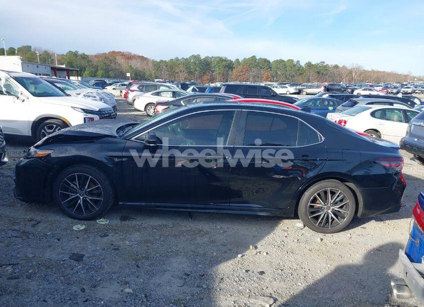 Photo 14 of 2024 Toyota Camry SE (VIN 4T1S11AK6RU905629)