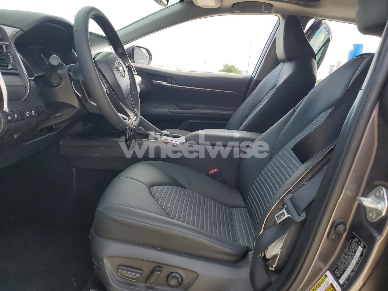 Photo 7 of 2021 TOYOTA CAMRY NIGHT SHADE (VIN 4T1S11AK8MU416917)