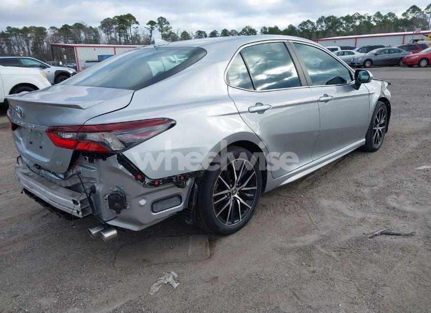 Photo 4 of 2022 Toyota Camry SE (VIN 4T1S11AK8NU660651)