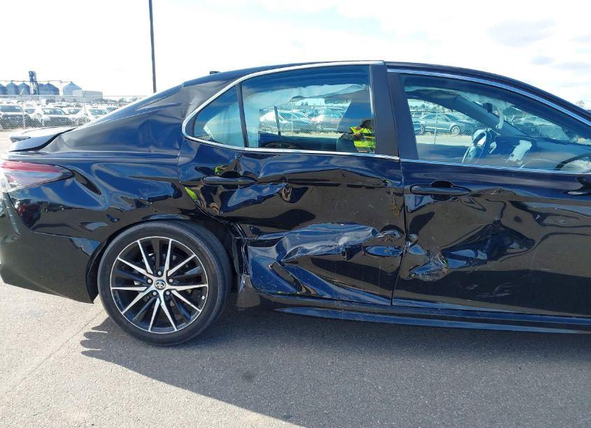 Photo 6 of 2023 Toyota Camry SE (VIN 4T1S11AK9PU147301)