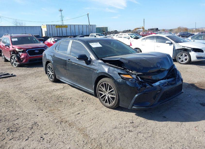 2023 Toyota Camry SE (VIN 4T1S11AKXPU098173) main photo