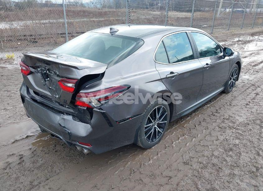 Photo 4 of 2021 Toyota Camry SE AWD (VIN 4T1S11BK3MU033059)