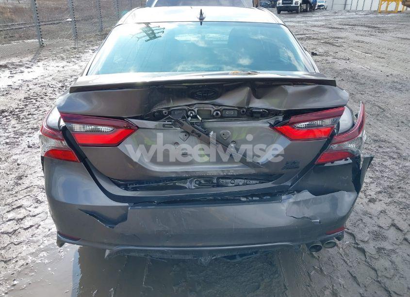 Photo 6 of 2021 Toyota Camry SE AWD (VIN 4T1S11BK3MU033059)
