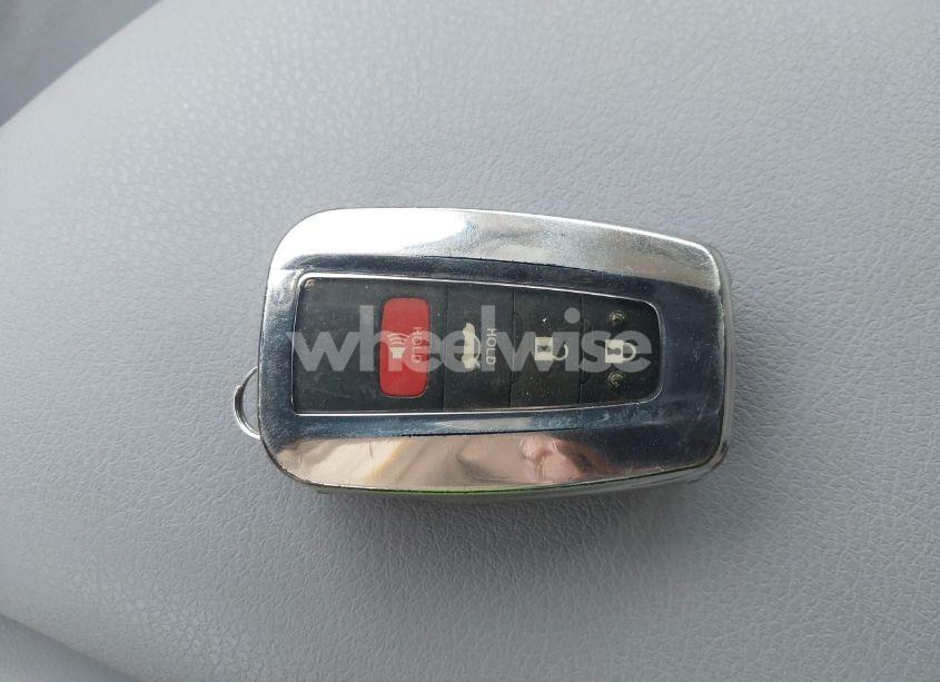 Photo 11 of 2021 Toyota Camry SE HYBRID (VIN 4T1S31AK0MU023701)