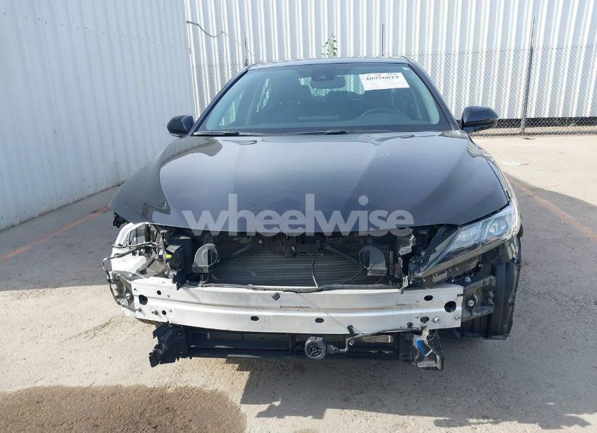Photo 13 of 2024 Toyota Camry HYBRID SE (VIN 4T1S31AK0RU625456)