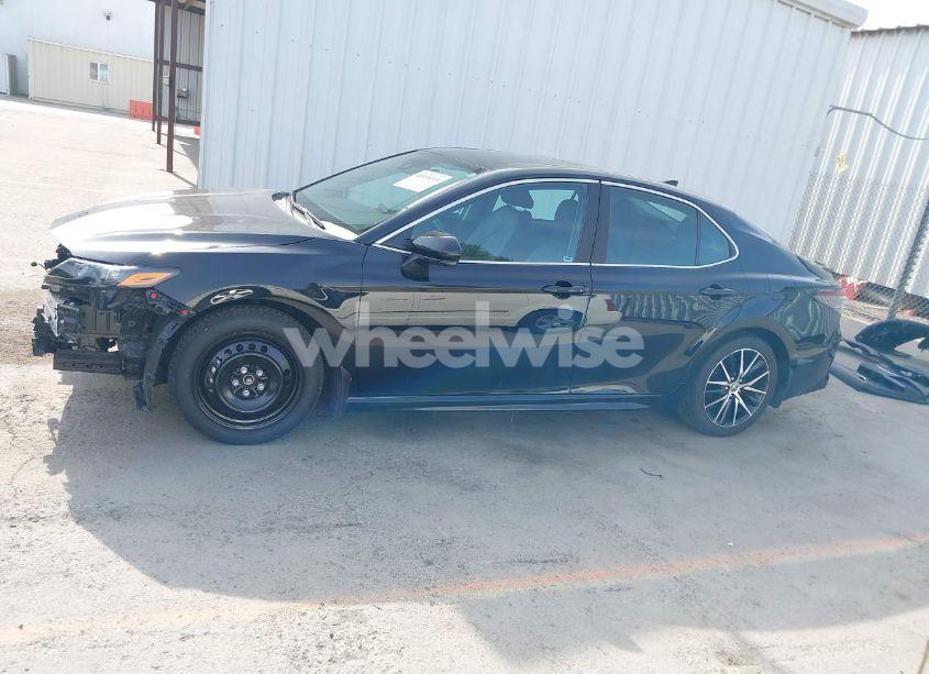 Photo 15 of 2024 Toyota Camry HYBRID SE (VIN 4T1S31AK0RU625456)