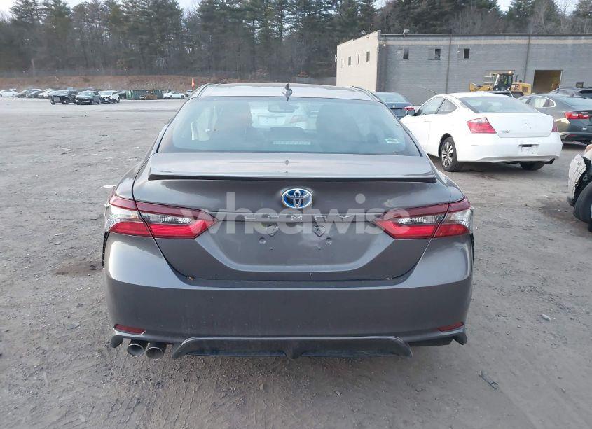 Photo 16 of 2024 Toyota Camry HYBRID SE (VIN 4T1S31AK1RU627880)