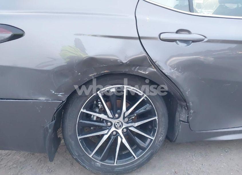 Photo 6 of 2024 Toyota Camry HYBRID SE (VIN 4T1S31AK1RU627880)