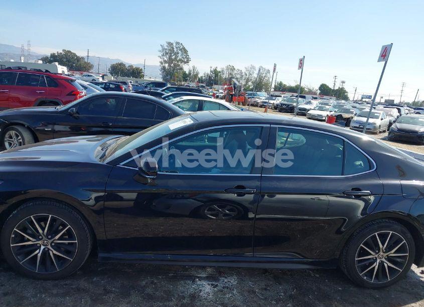 Photo 14 of 2022 Toyota Camry SE HYBRID (VIN 4T1S31AK3NU579003)