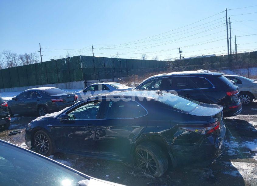 Photo 14 of 2021 Toyota Camry SE HYBRID (VIN 4T1S31AK5MU563836)