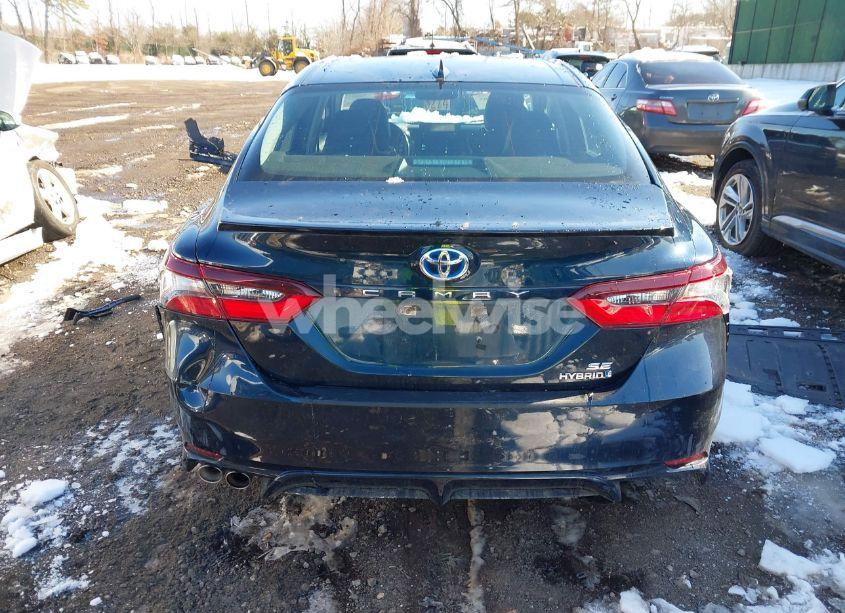 Photo 16 of 2021 Toyota Camry SE HYBRID (VIN 4T1S31AK5MU563836)