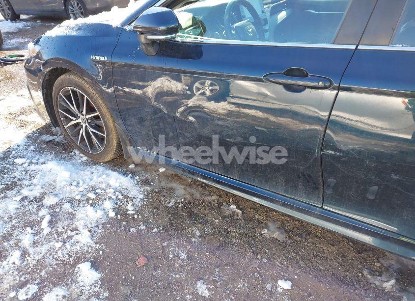 Photo 17 of 2021 Toyota Camry SE HYBRID (VIN 4T1S31AK5MU563836)